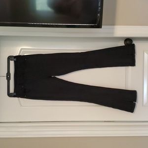 AE High Waisted Skinny Kick Jean size 4 regular Black